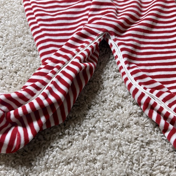 Ralph Lauren velour footie bodysuit | 9 months - Picture 7 of 11